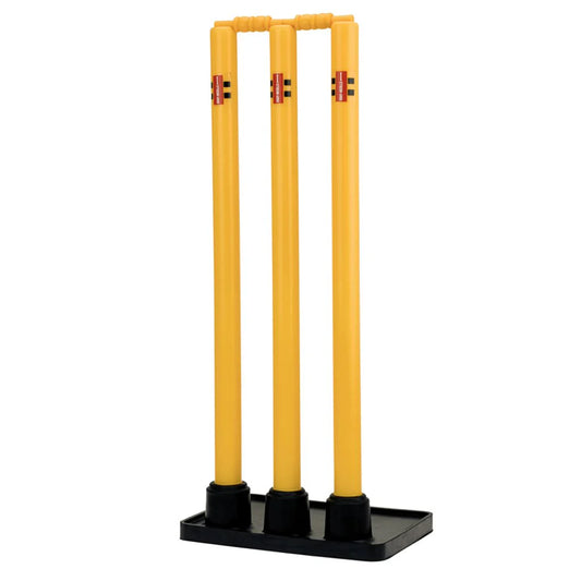 GRAY-NICOLLS GN Plastic Stumps with Rubber Base (Base/3 Stumps/2 Bails)