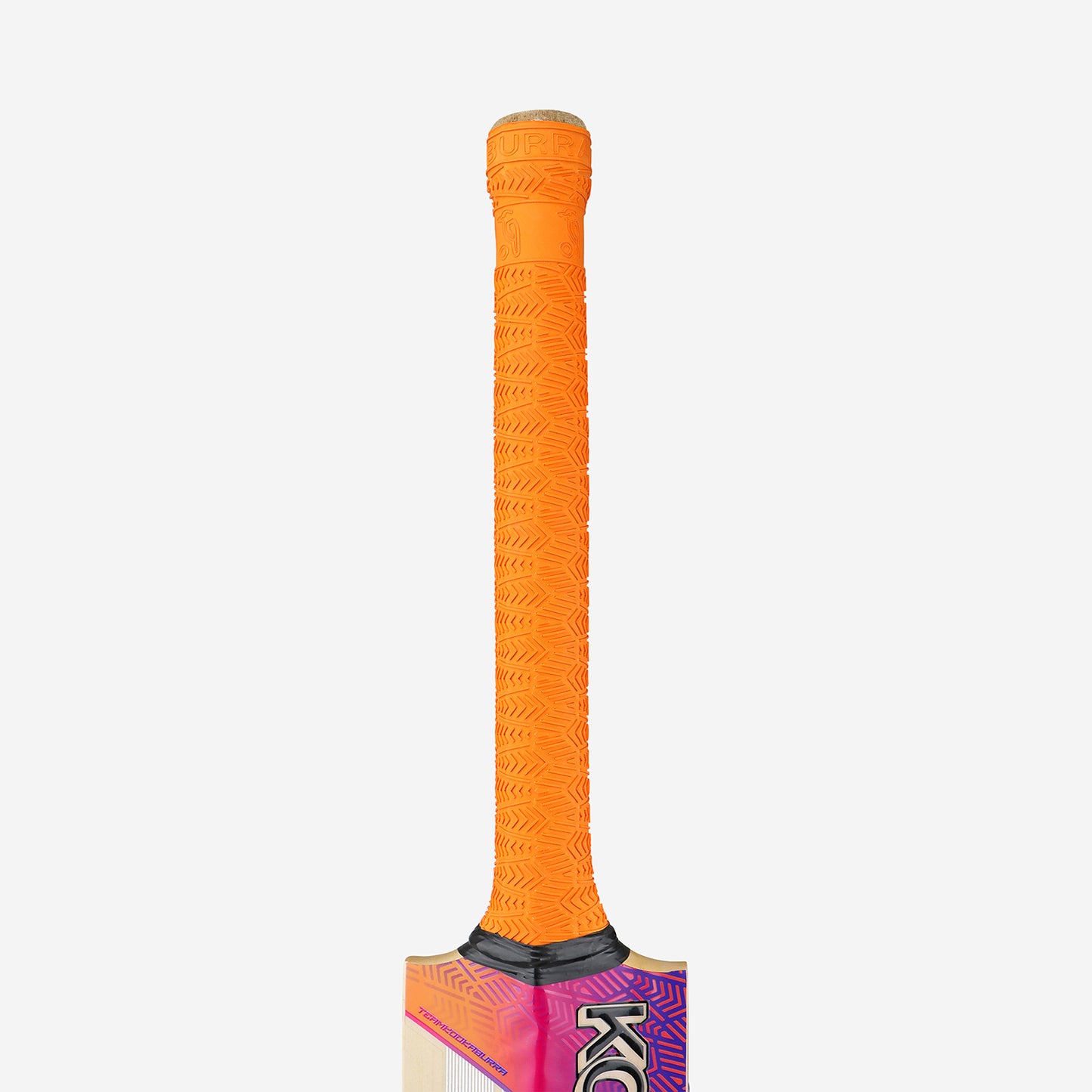 KOOKABURRA Aura Pro 2.0 Grade 3 English Willow Cricket Bat '24 - Senior Short Blade