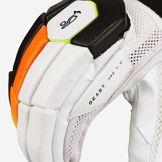 >> KOOKABURRA Beast Pro 4.0 Batting Gloves '23/24 - Youth