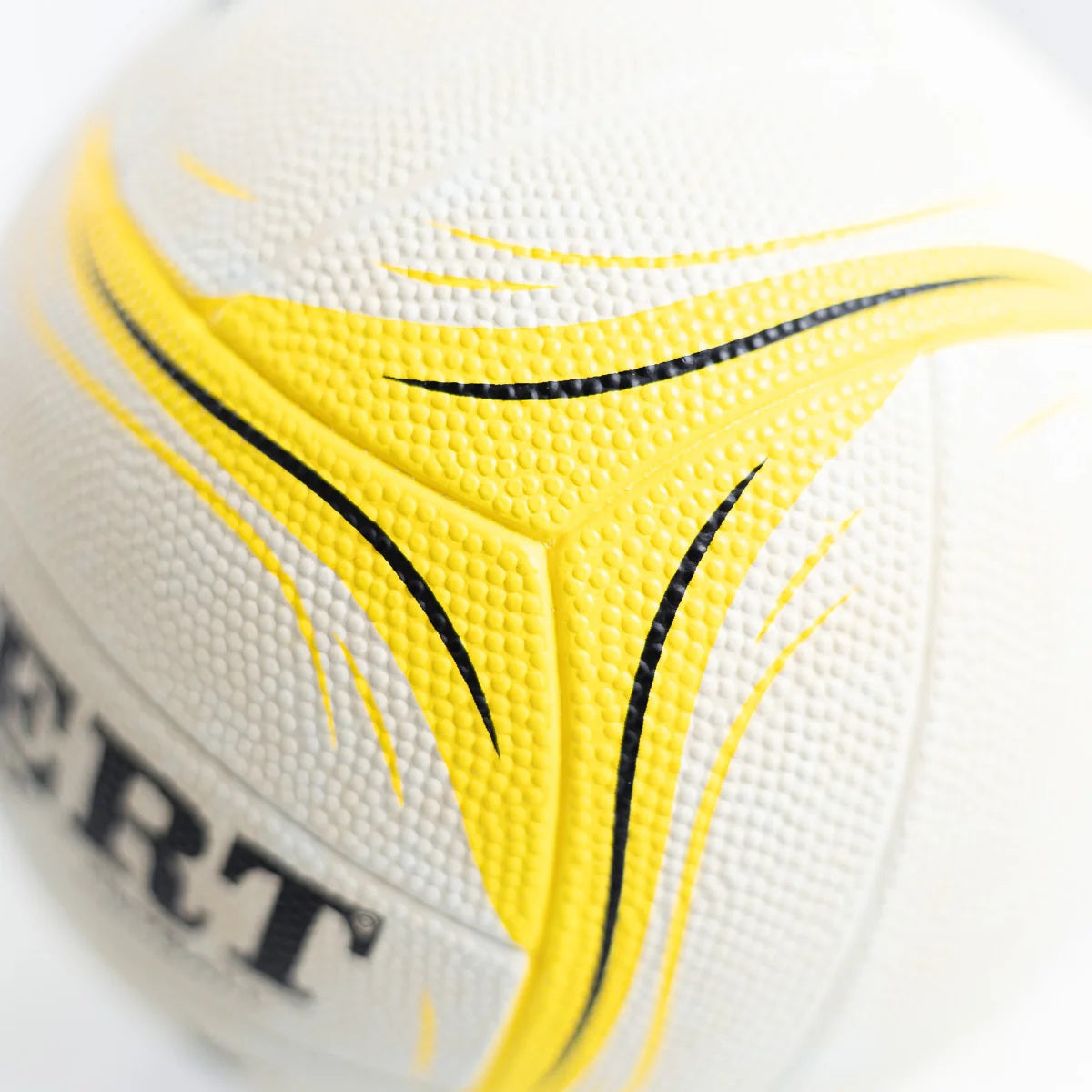 GILBERT Phoenix Trainer Netball - Size 5