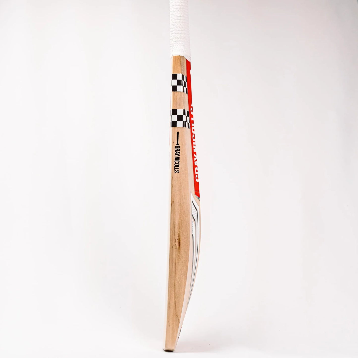 GRAY-NICOLLS GN Nova 3.0 2200 Grade 1 English Willow Cricket Bat - Short Handle