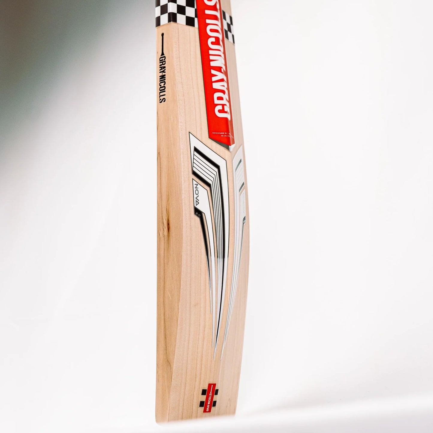 GRAY-NICOLLS GN Nova 3.0 1200 Grade 2 English Willow Cricket Bat '25/26 - Small Adult