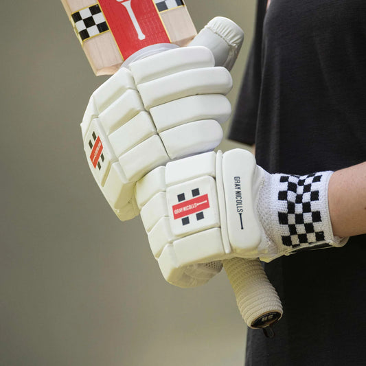 >> GRAY-NICOLLS GN Prestige Batting Gloves '25/26
