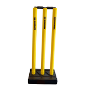HM Plastic Stumps with Base and Bails - Comes in a Drawstring Carry Bag