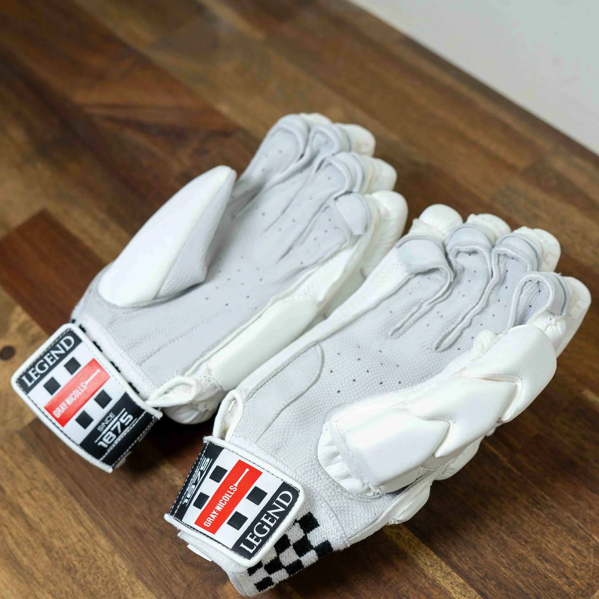 GRAY-NICOLLS GN Legend Batting Gloves '26/27