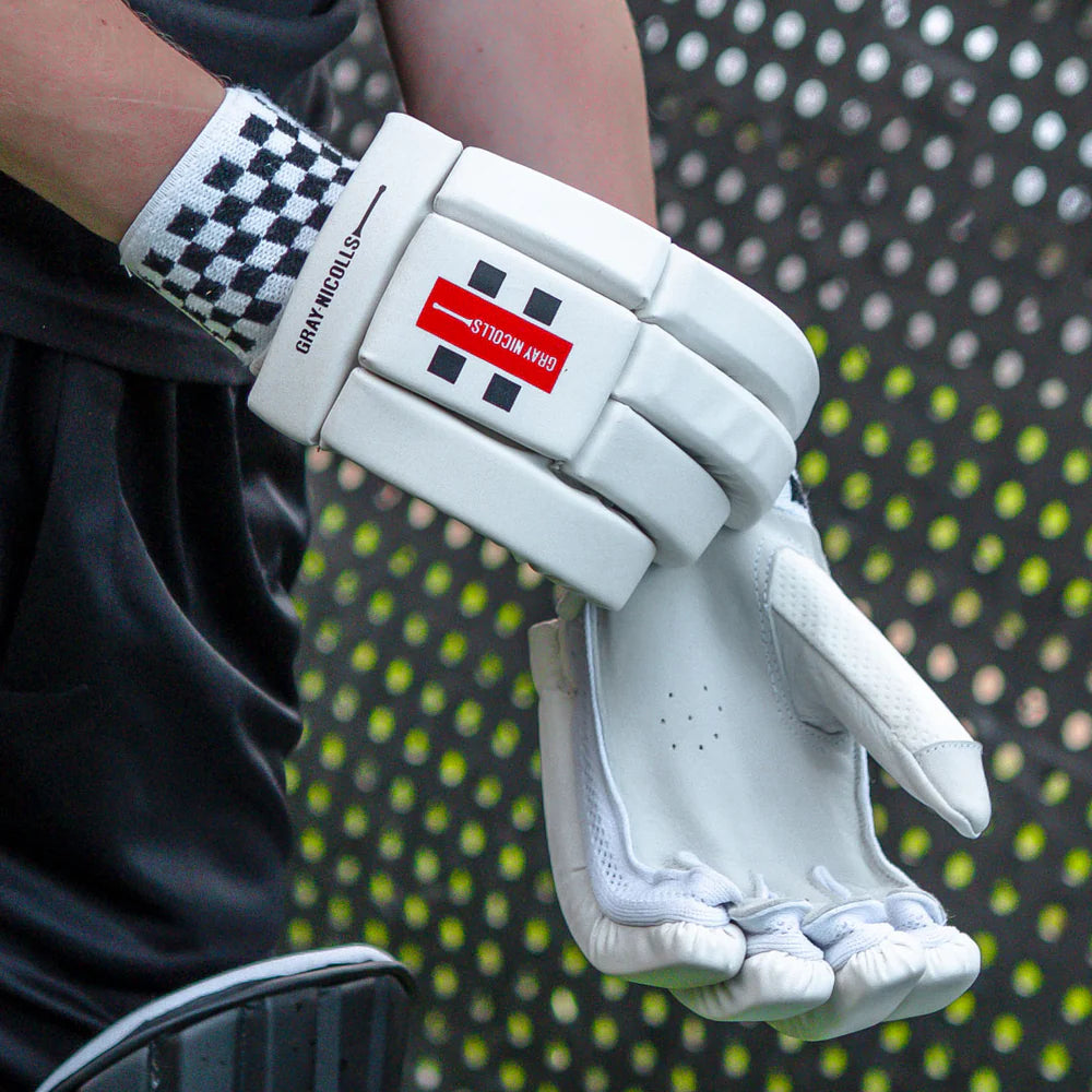 GRAY-NICOLLS GN Ultra Light Batting Gloves '26/27