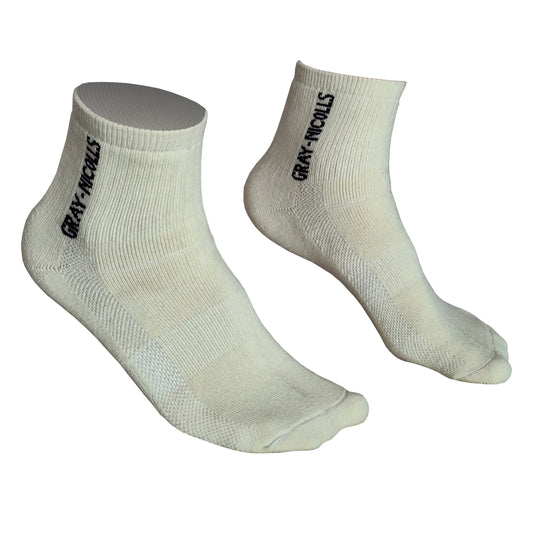 GRAY-NICOLLS GN Club Cricket Socks - Available in Multiple Sizes