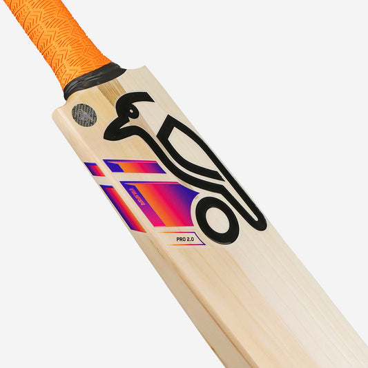 KOOKABURRA Aura Pro 2.0 Grade 2 English Willow Cricket Bat '24 - Small Adult