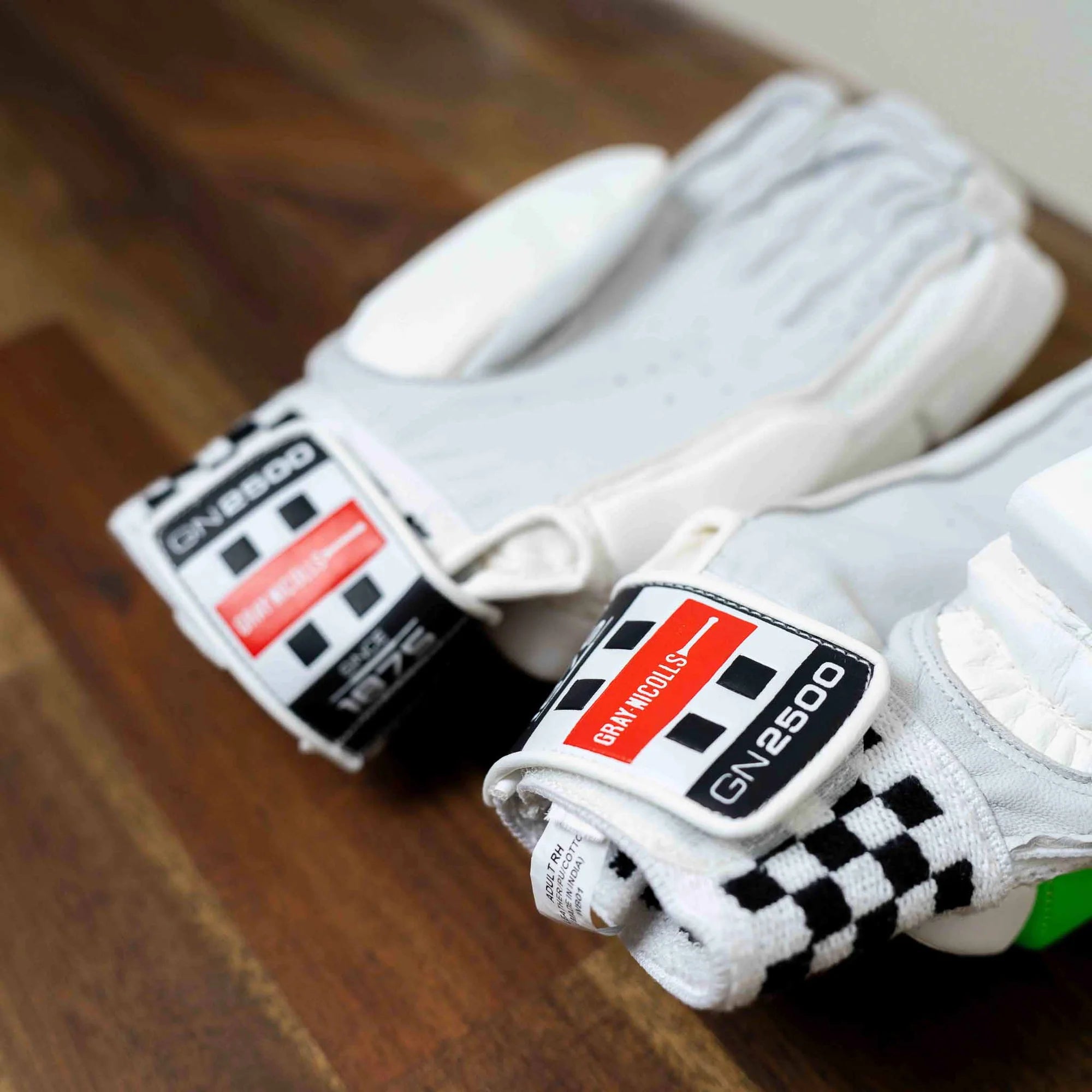 GRAY-NICOLLS GN 2500 Batting Gloves '26/27