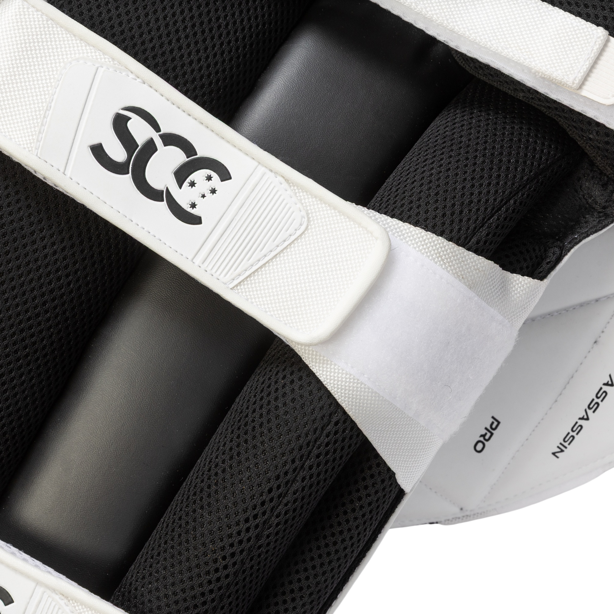 SCC Assassin Pro Batting Leg Guards '26/27
