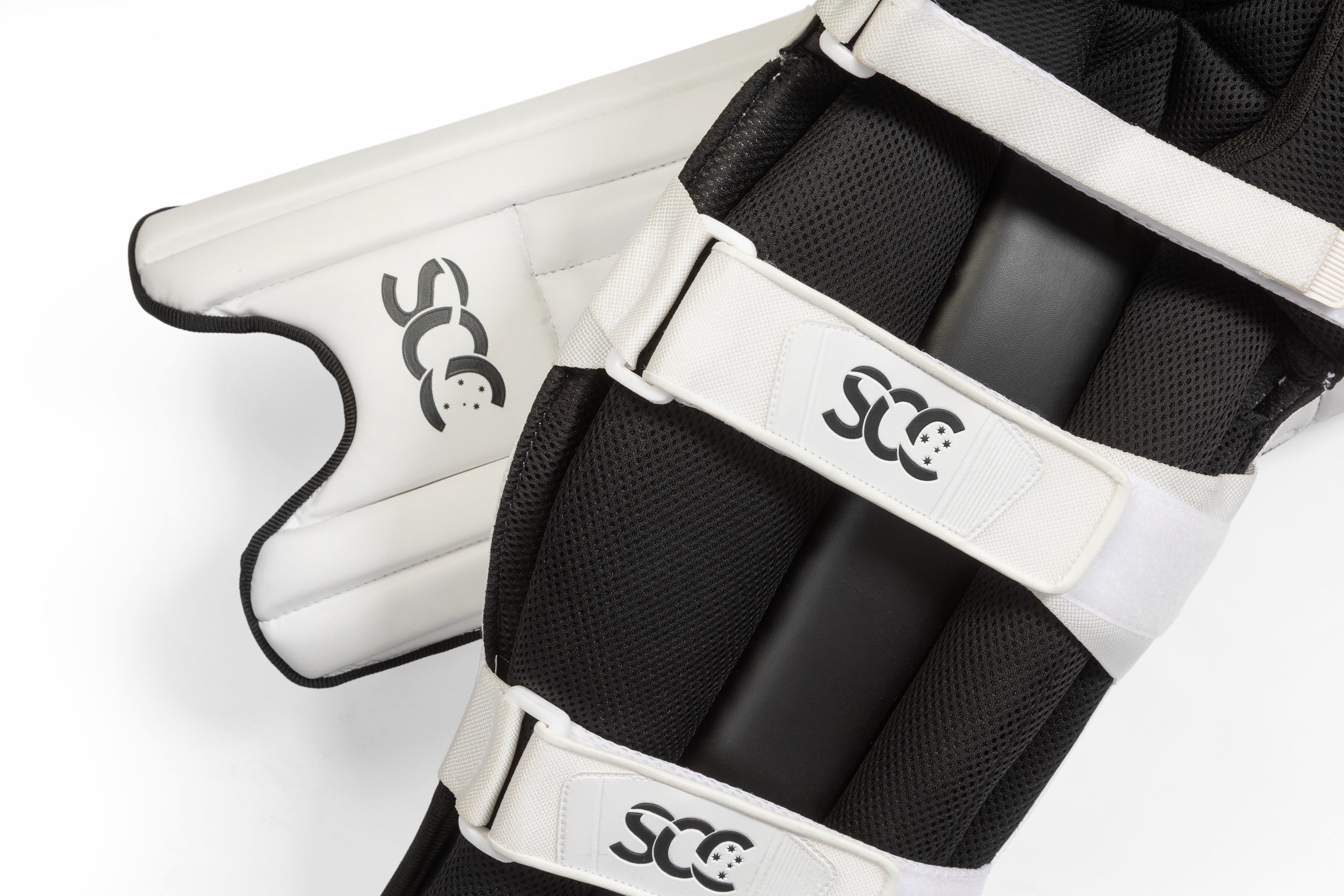 SCC Assassin Pro Batting Leg Guards '26/27