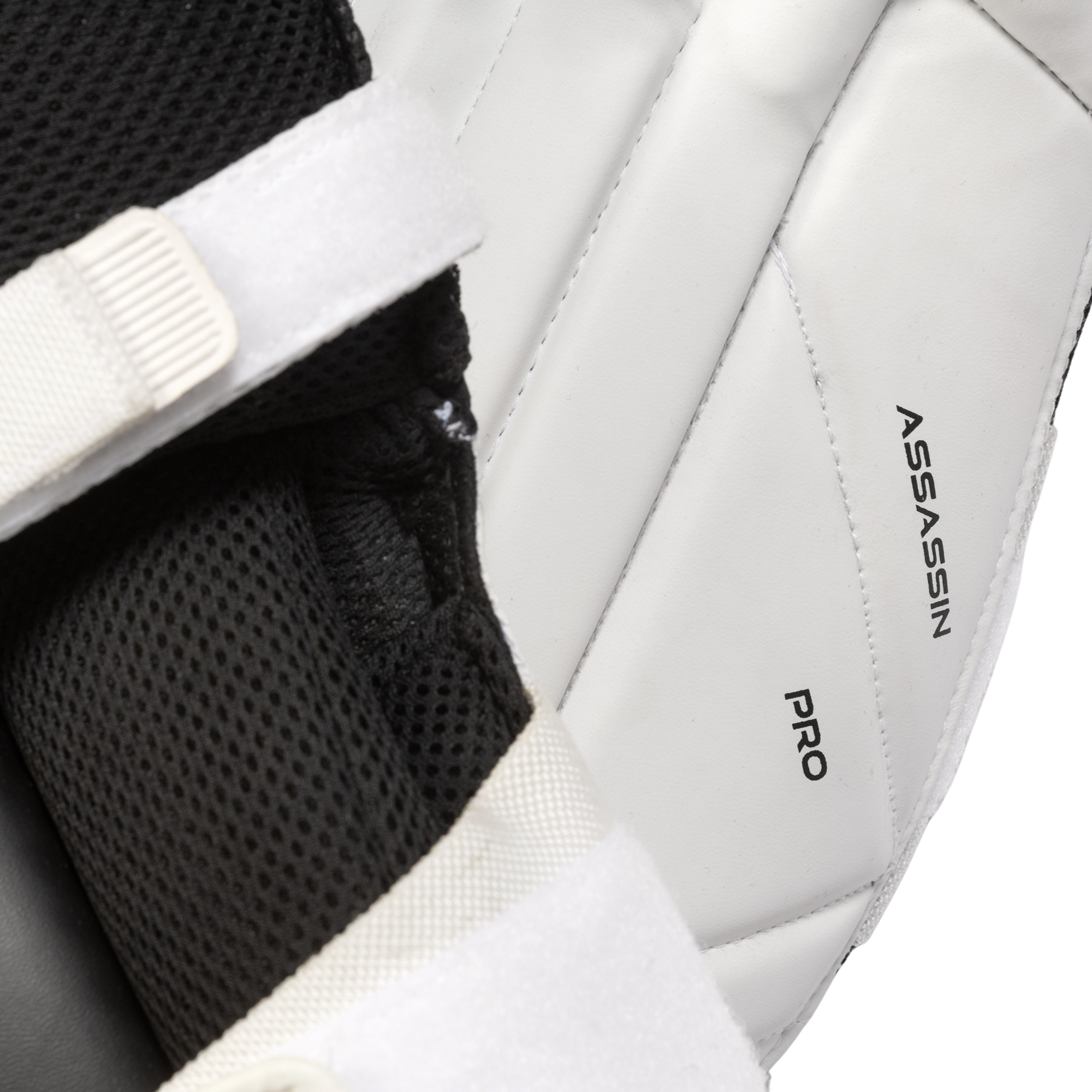SCC Assassin Pro Batting Leg Guards '26/27