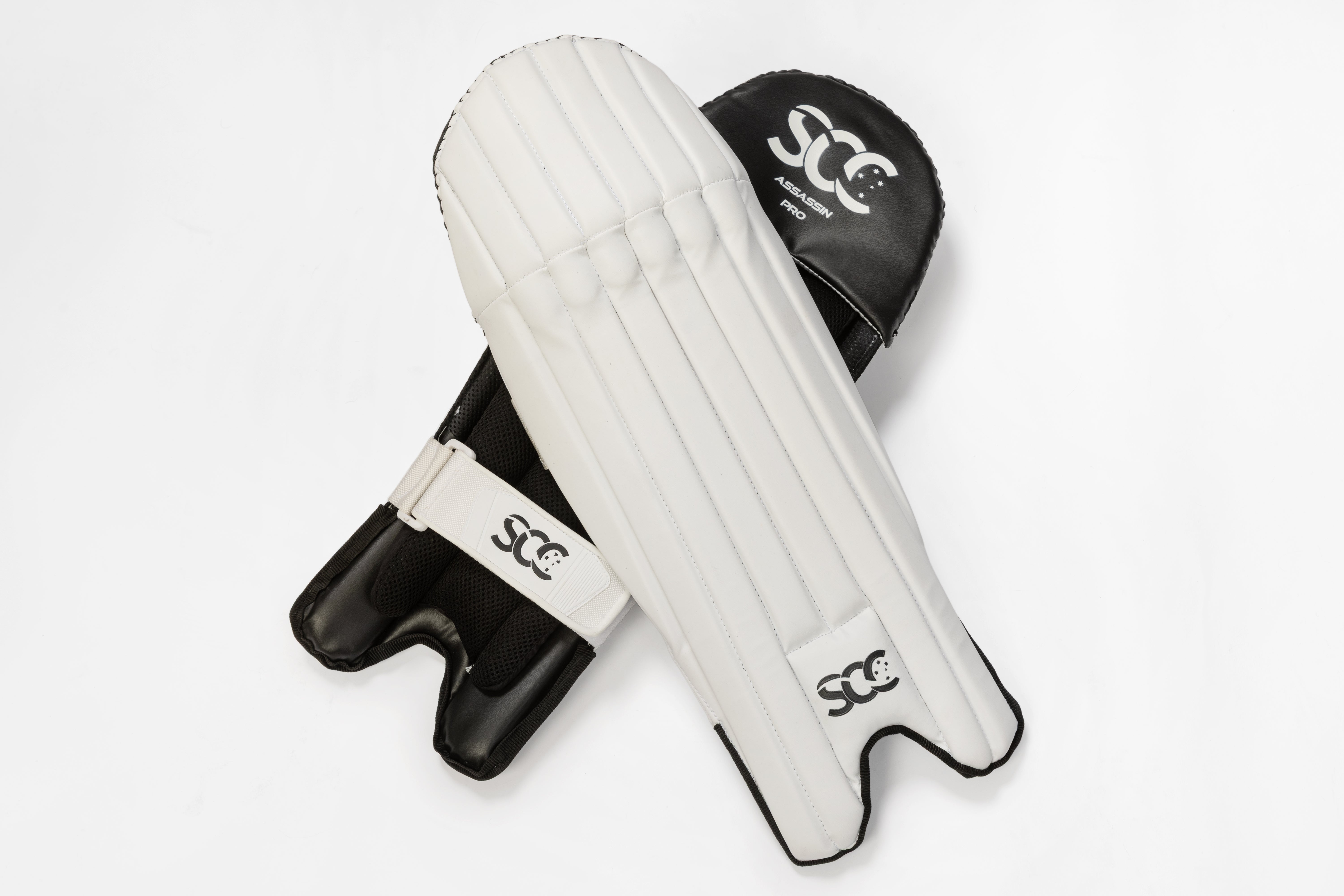 SCC Assassin Pro Wicket Keeping Leg Guards '26/27