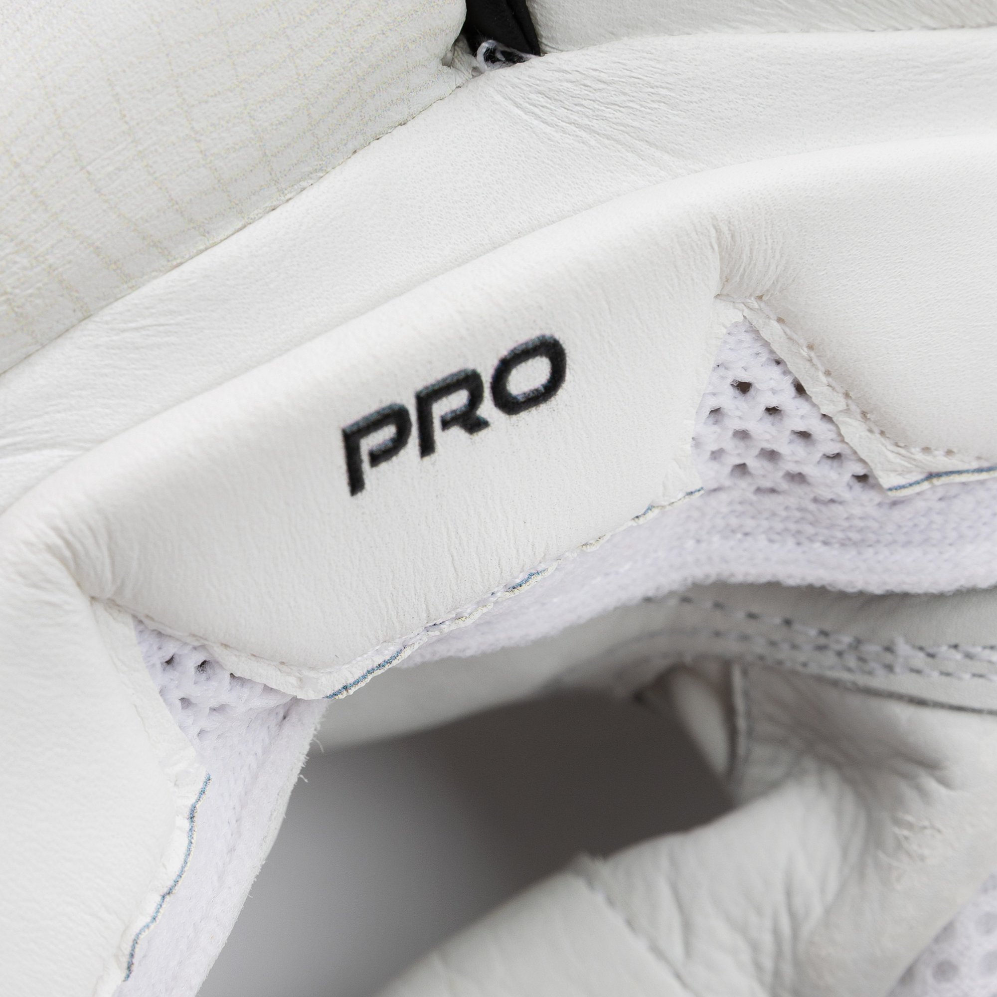 SCC Assassin Pro Batting Gloves '26/27