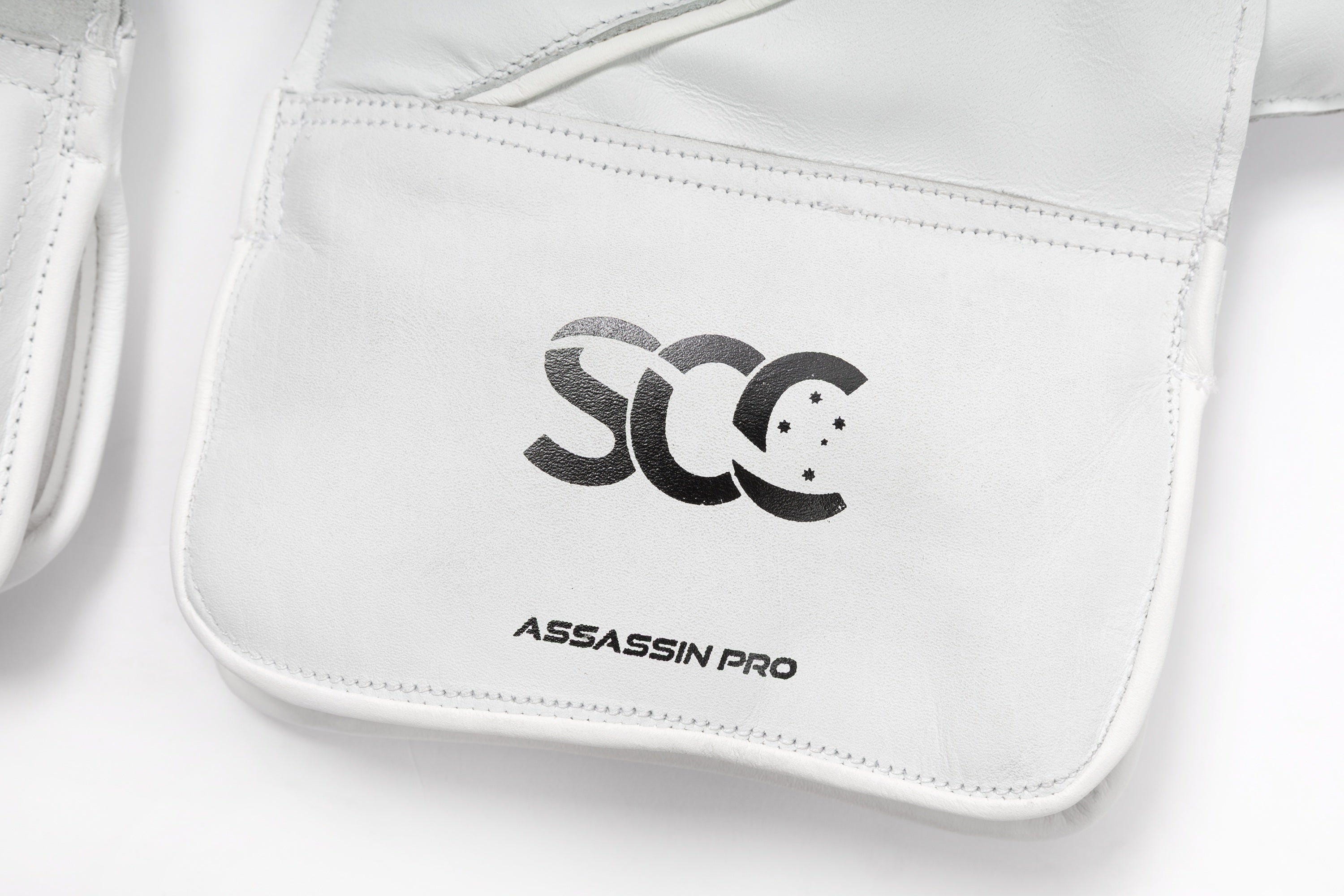 SCC Assassin Pro Wicket Keeping Gloves '26/27