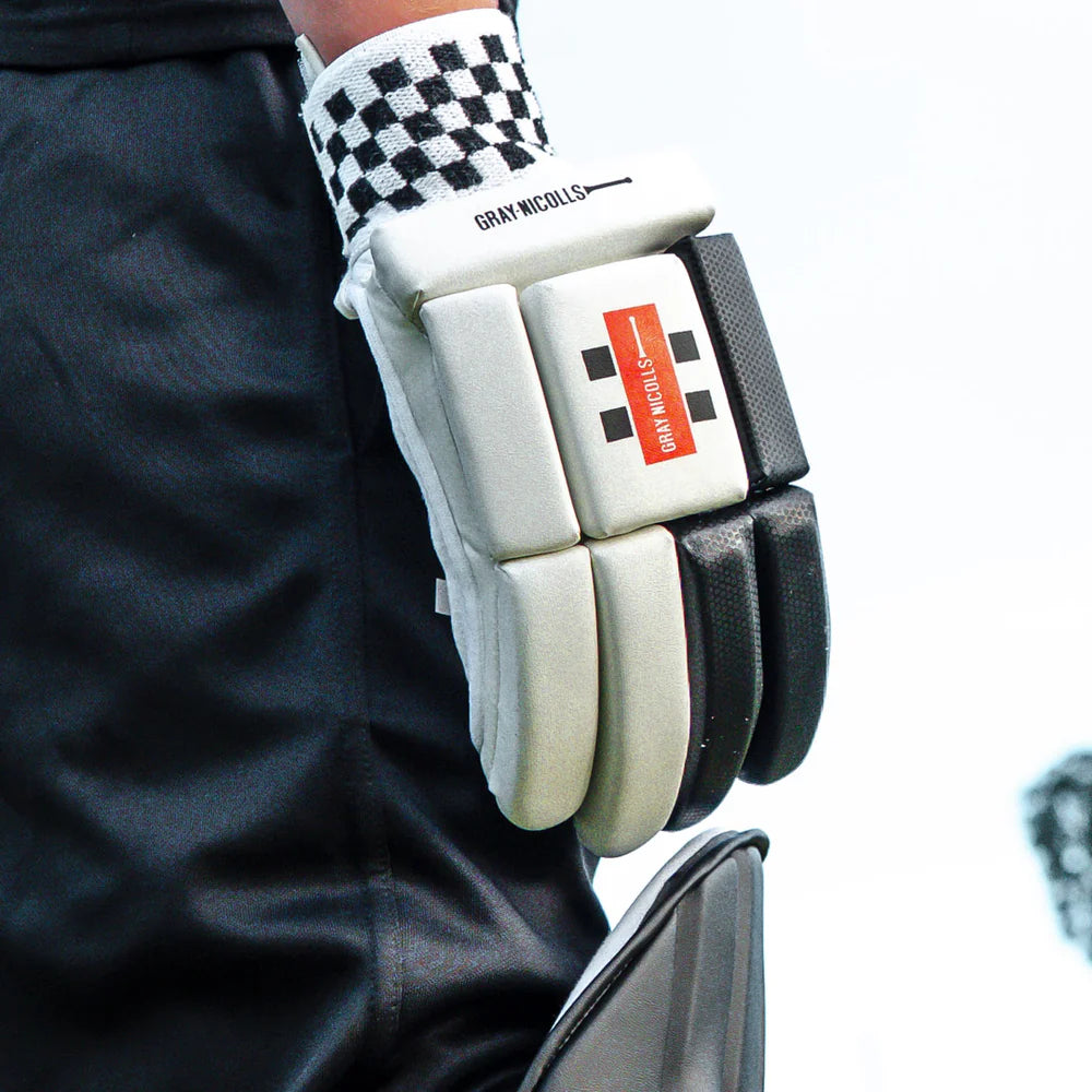 GRAY-NICOLLS GN 700 Batting Gloves '26/27