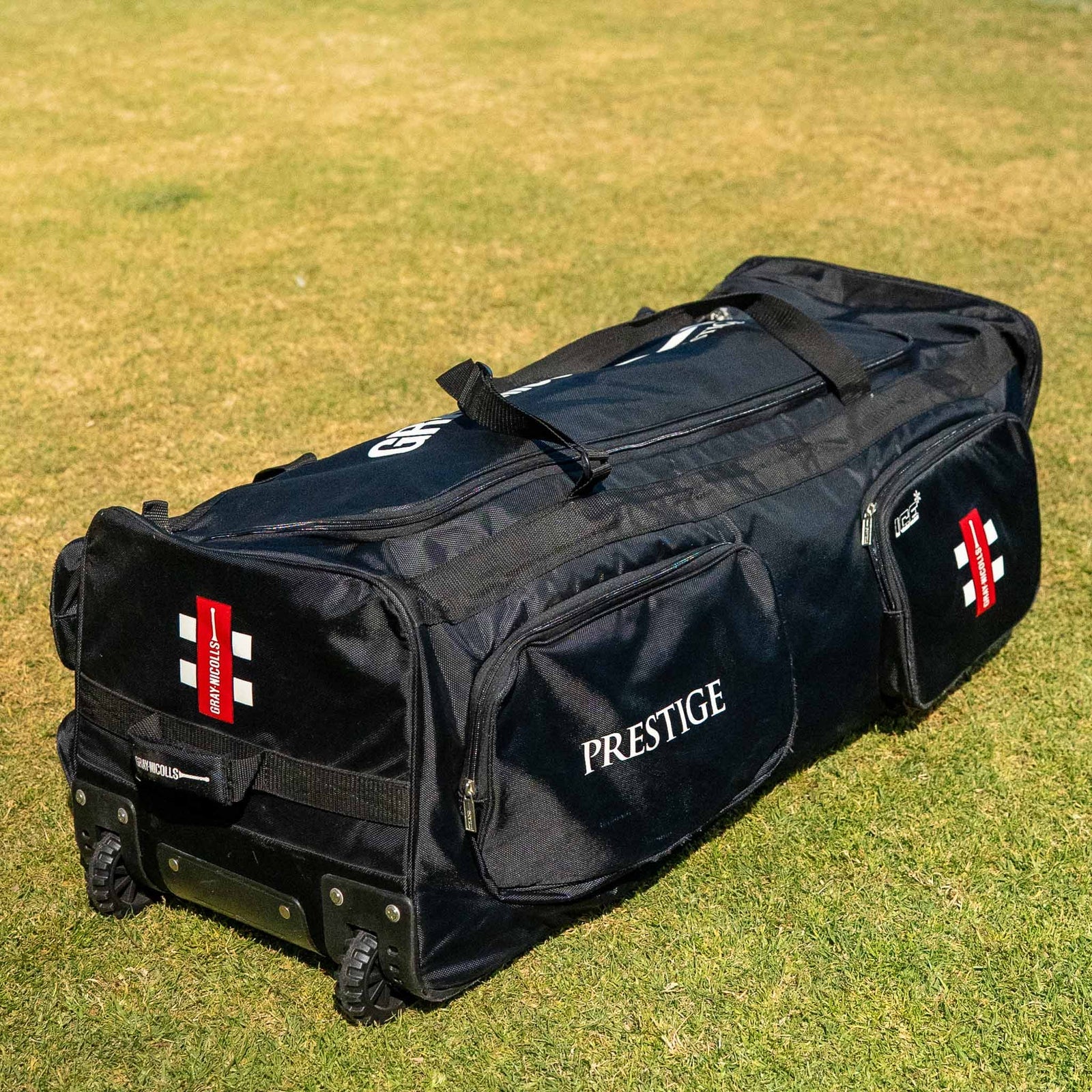 GRAY-NICOLLS GN Prestige Wheel Bag - 100 x 40 x 35cms