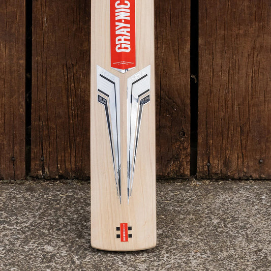 GRAY-NICOLLS GN Nova 2.0 1200 Grade 1 English Willow Cricket Bat [Sizes 5 - Youth]