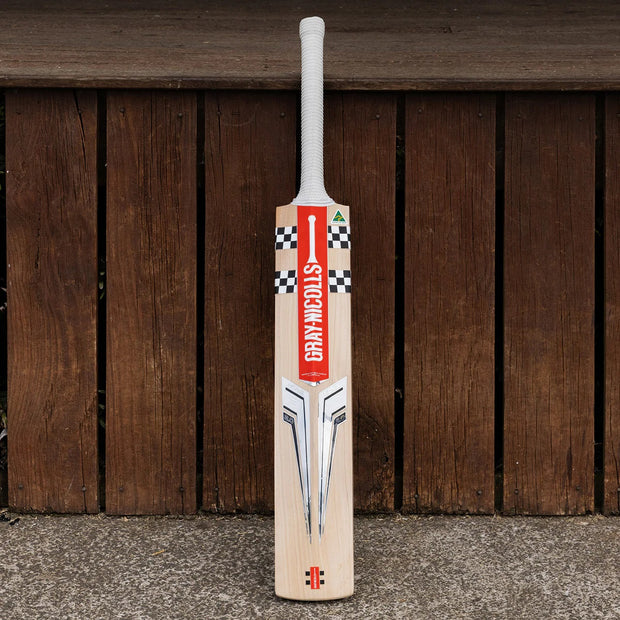 GRAY-NICOLLS GN Nova 2.0 Players Edition English Willow Cricket Bat - Short Handle