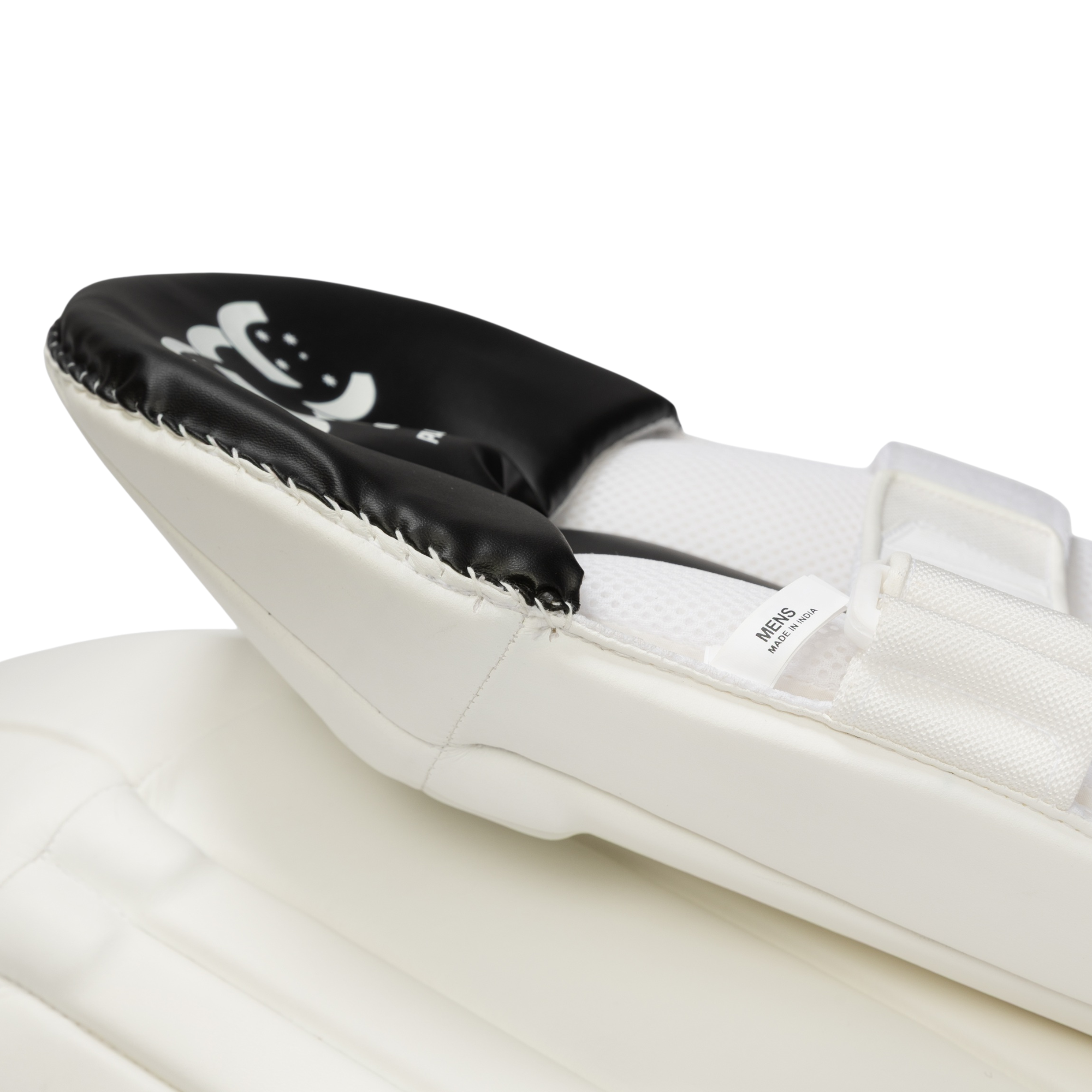 SCC Orion Players Wicket Keeping Leg Guards '26/27
