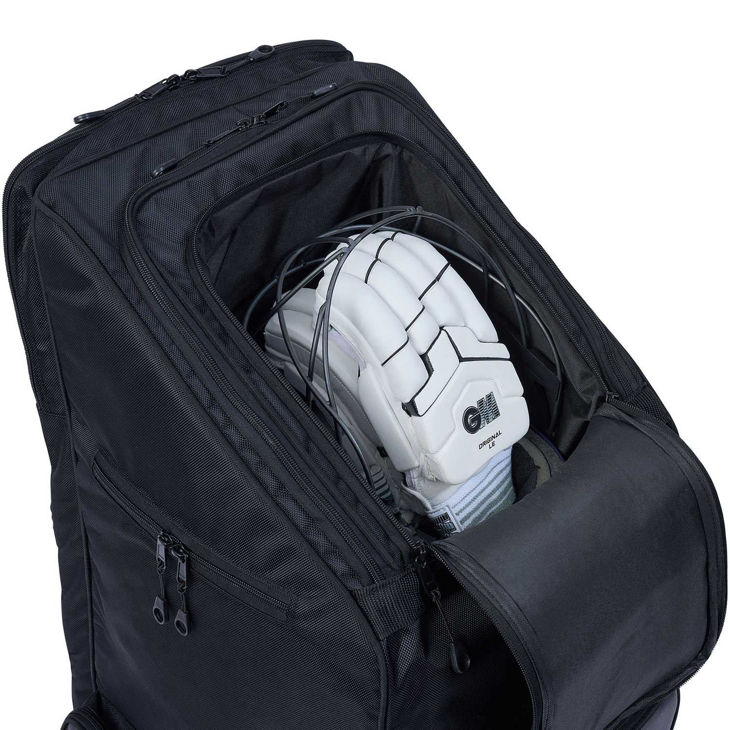 GUNN & MOORE GM Noir Players Edition Duffle Kit Bag '26/27 - 90 x 40 x 35cms