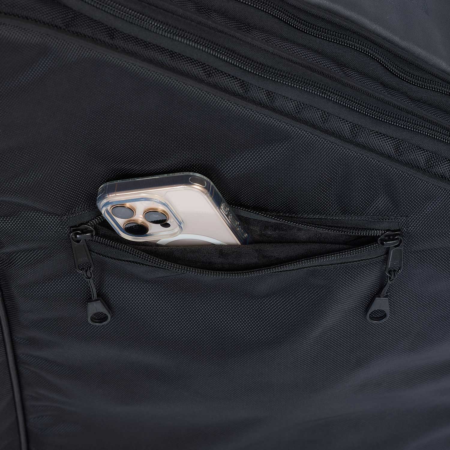 GUNN & MOORE GM Noir Players Edition Duffle Kit Bag '26/27 - 90 x 40 x 35cms