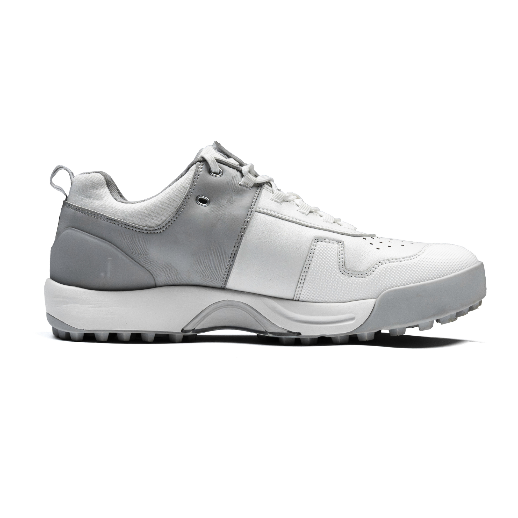 IDONEUS RB1 Rubber Cricket Shoes - Adult | The Astro Turf Specialist
