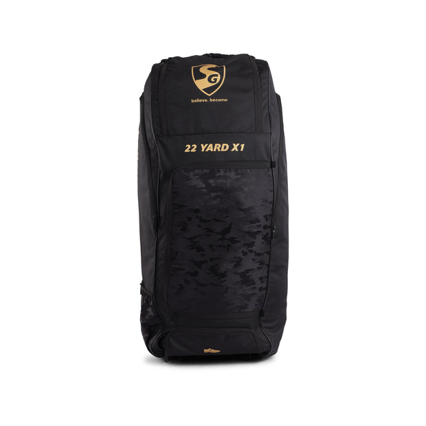 SG 22YARD X1 Wheelie Duffle Kit Bag - 99x37x34cms