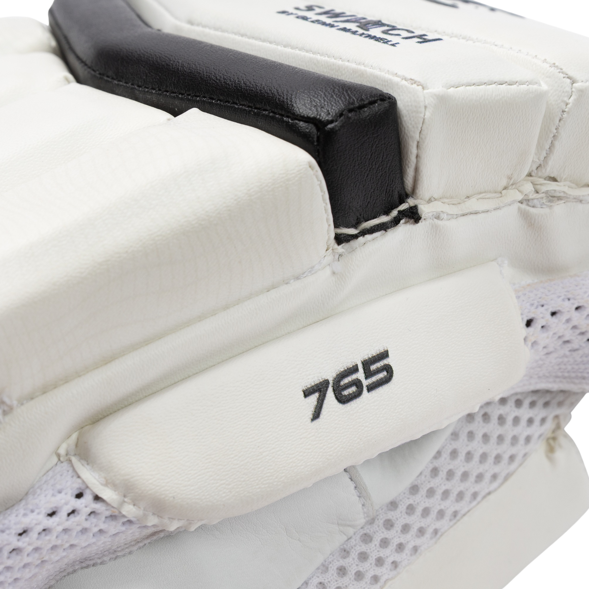 SCC Switch 765 Batting Gloves '26/27