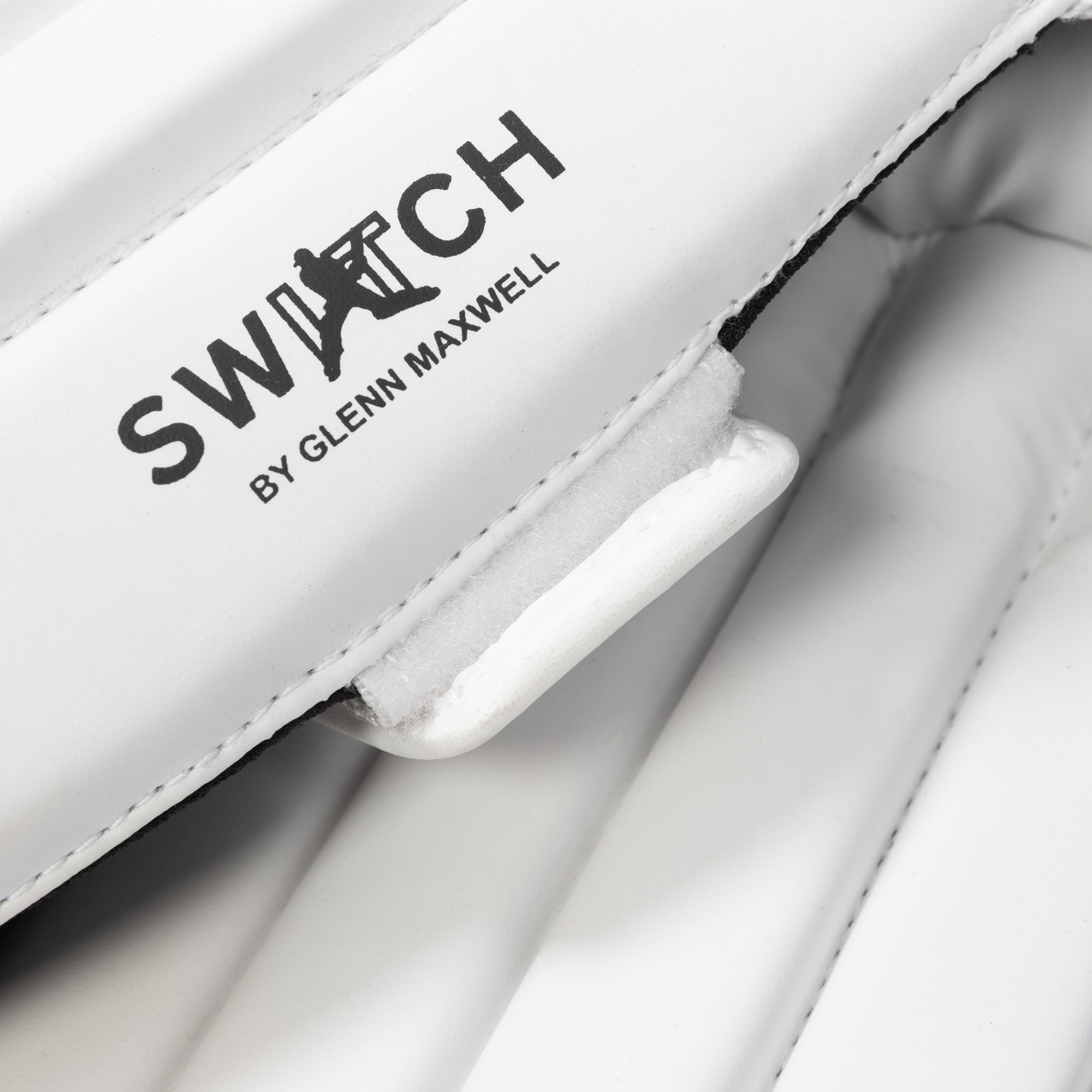 SCC Switch 765 Ambidextrous Batting Leg Guards '26/27