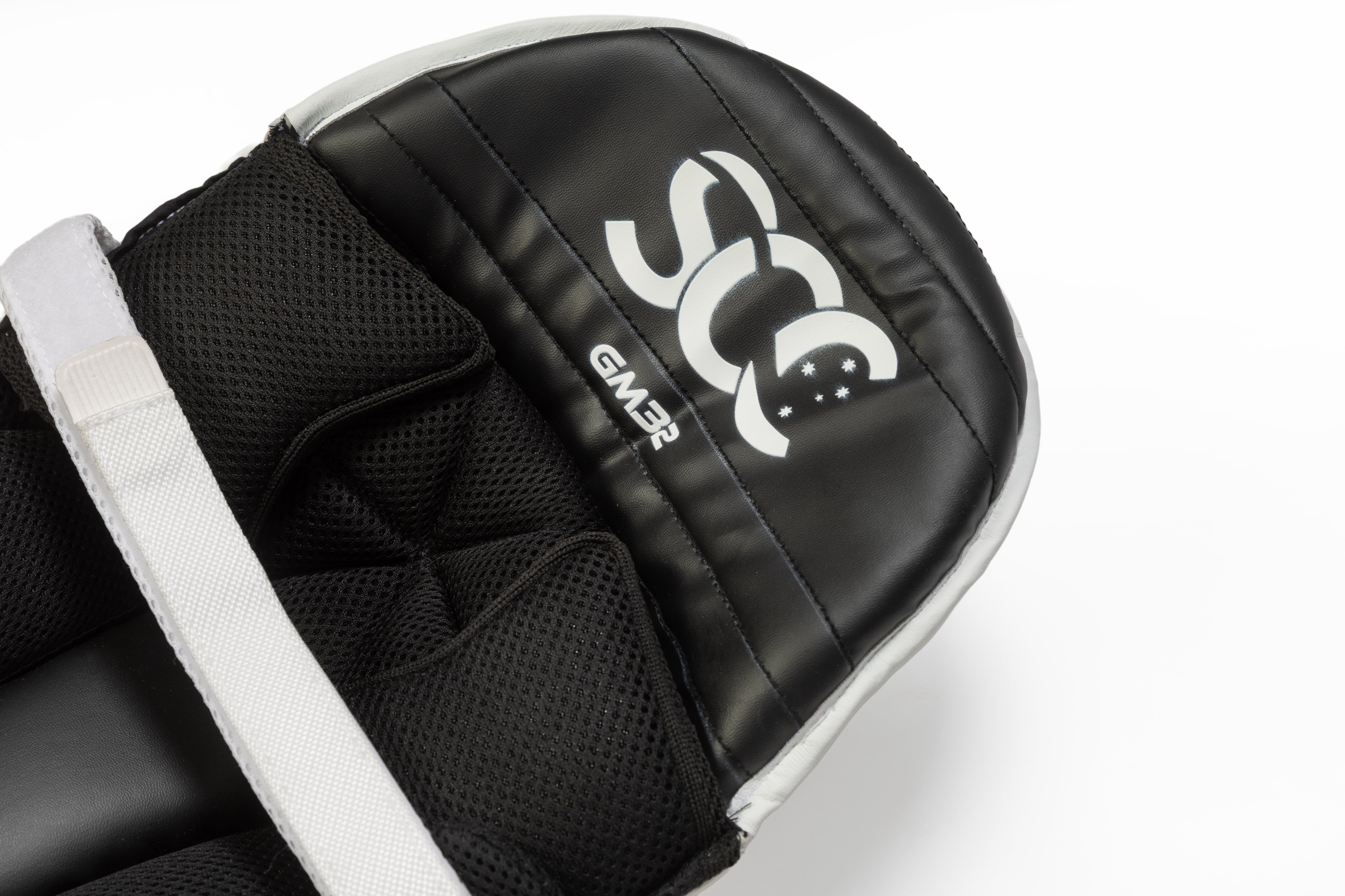 SCC Switch GM32 Players Batting Leg Guards '26/27