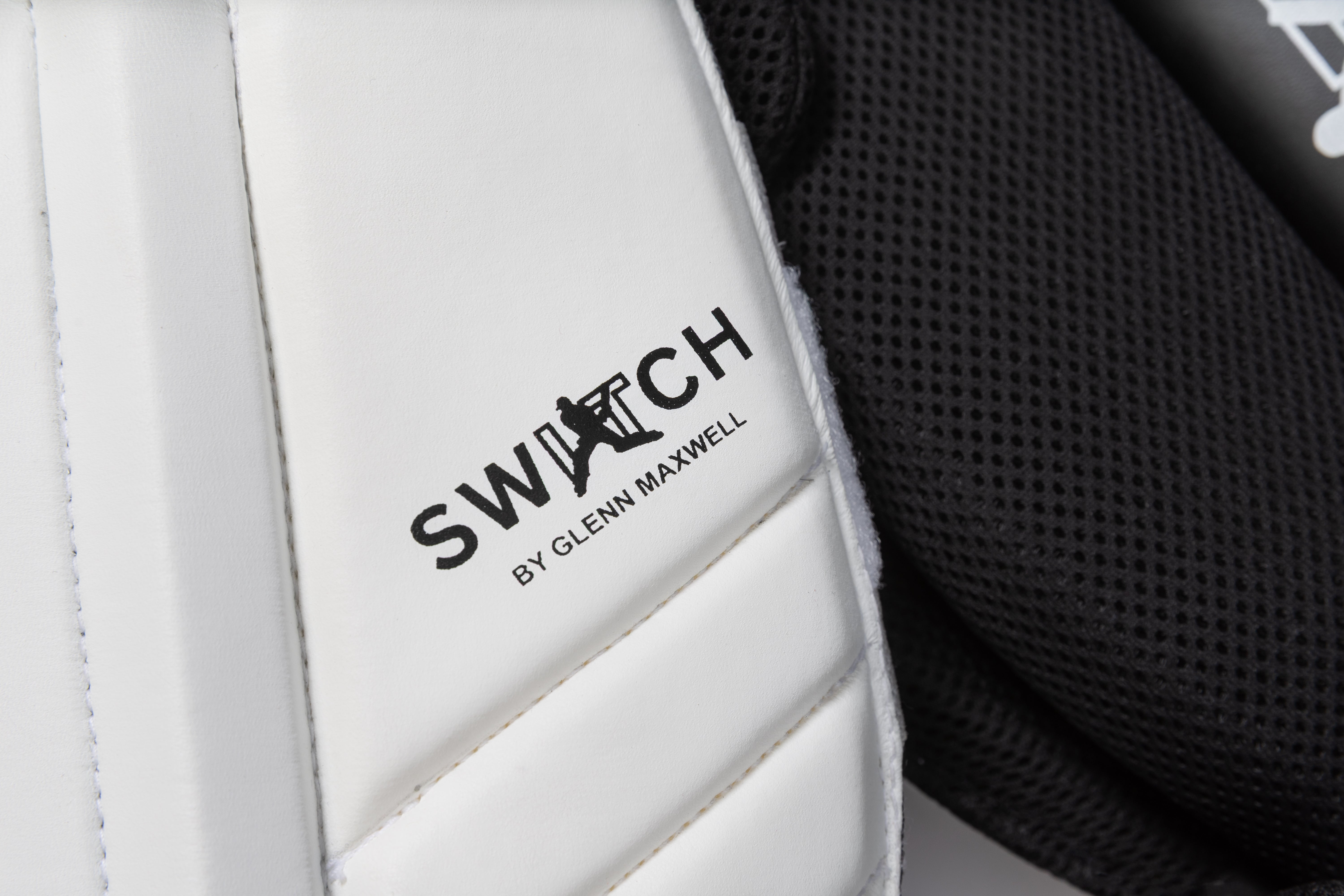 SCC Switch GM32 Players Batting Leg Guards '26/27