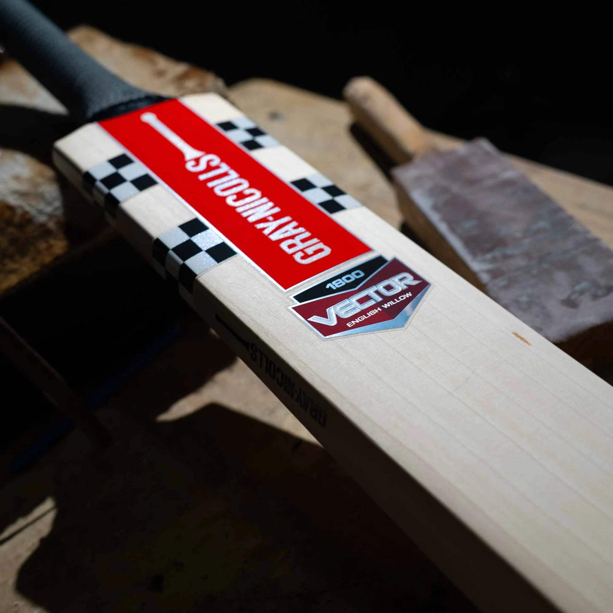 GRAY-NICOLLS GN Vector 1800 English Willow Cricket Bat '26/27 - Adult