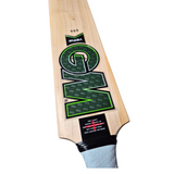 GUNN & MOORE GM Verva 606 L540 Grade 3 English Willow Cricket Bat - Senior Short Blade