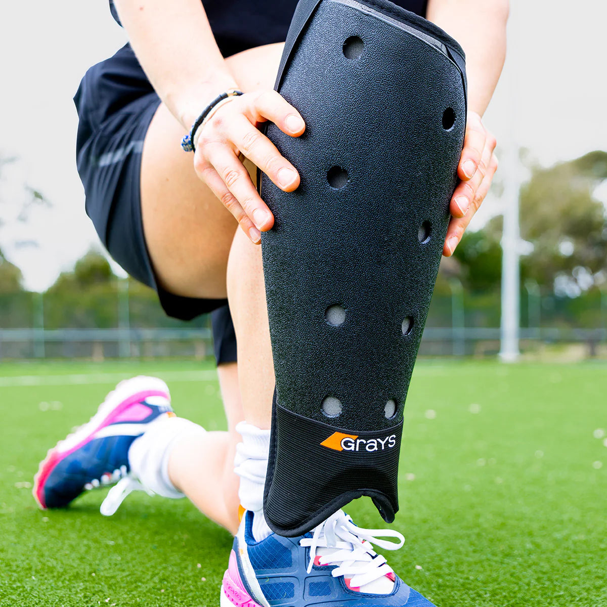 GRAYS G700 Hockey Shin Guards