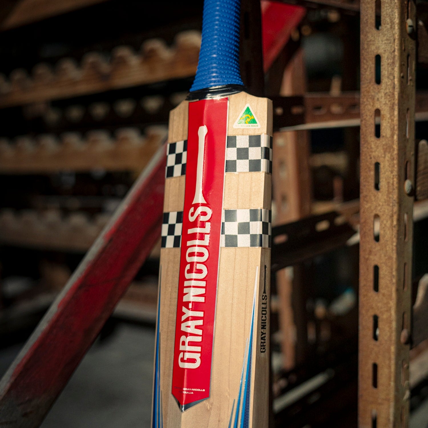 GRAY-NICOLLS GN Volt 1400 English Willow Cricket Bat '26/27 - Short Handle