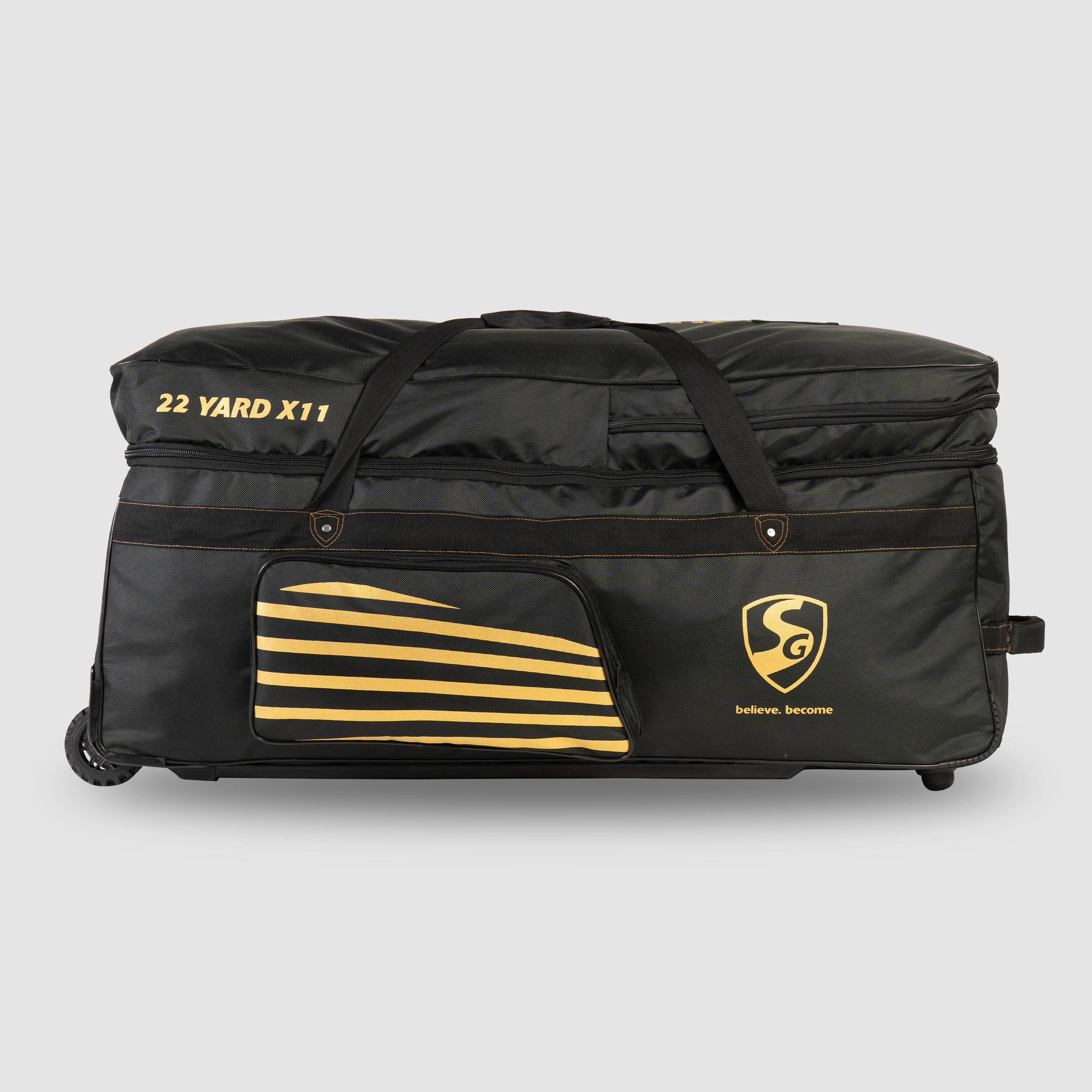 SG 22 YARD X11 Wheelie Kit Bag - 101 x 40 x 35cms