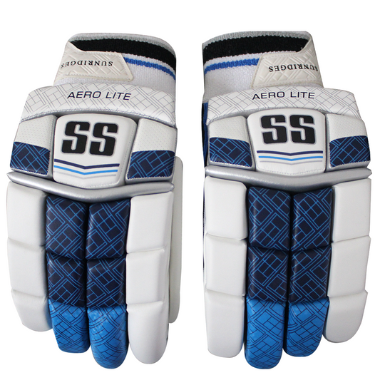 SS Aerolite Batting Gloves - Adult