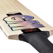 GUNN & MOORE GM CHROMA DXM 606 L555 Grade 3 EW Cricket Bat - Senior Size - Highmark Cricket
