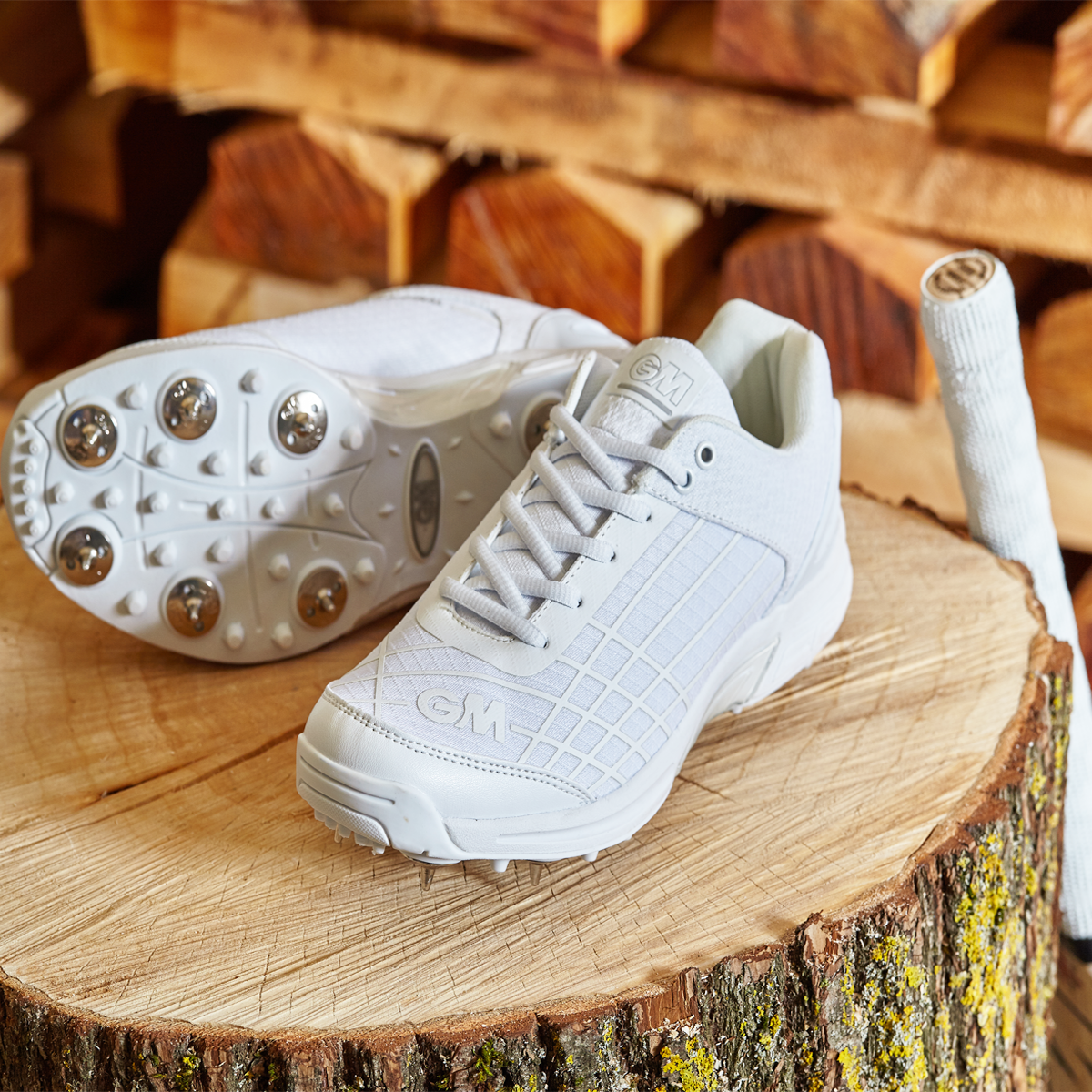 GUNN MOORE GM Icon Spike Cricket Shoes Highmark Cricket