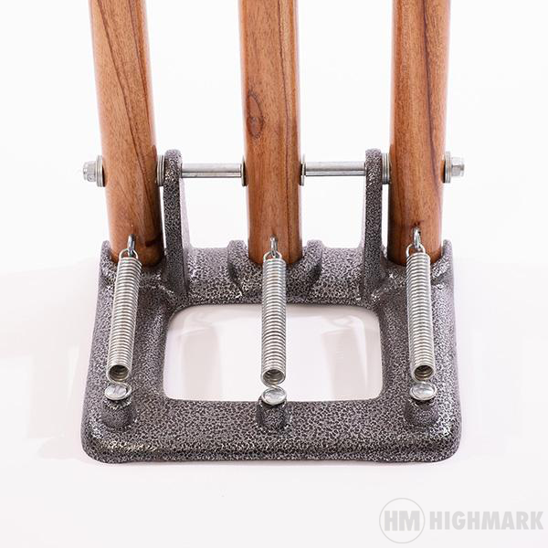 HM SPRING BACK Stumps [Wood or Metal] - Highmark Cricket